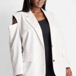 NWT Future Collective Kahlana Barfield Brown oversized blazer white  2XL